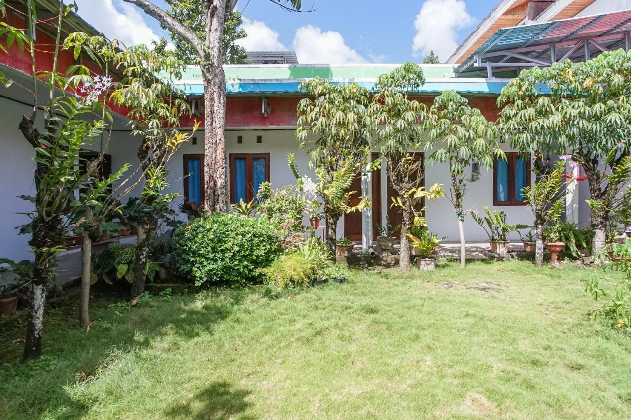Pas Residence Manado Exteriör bild