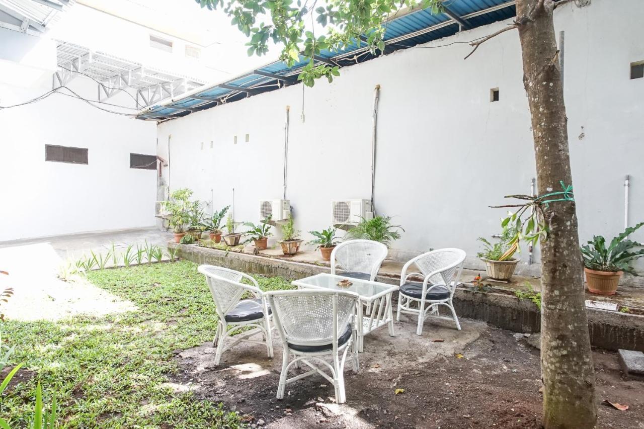 Pas Residence Manado Exteriör bild