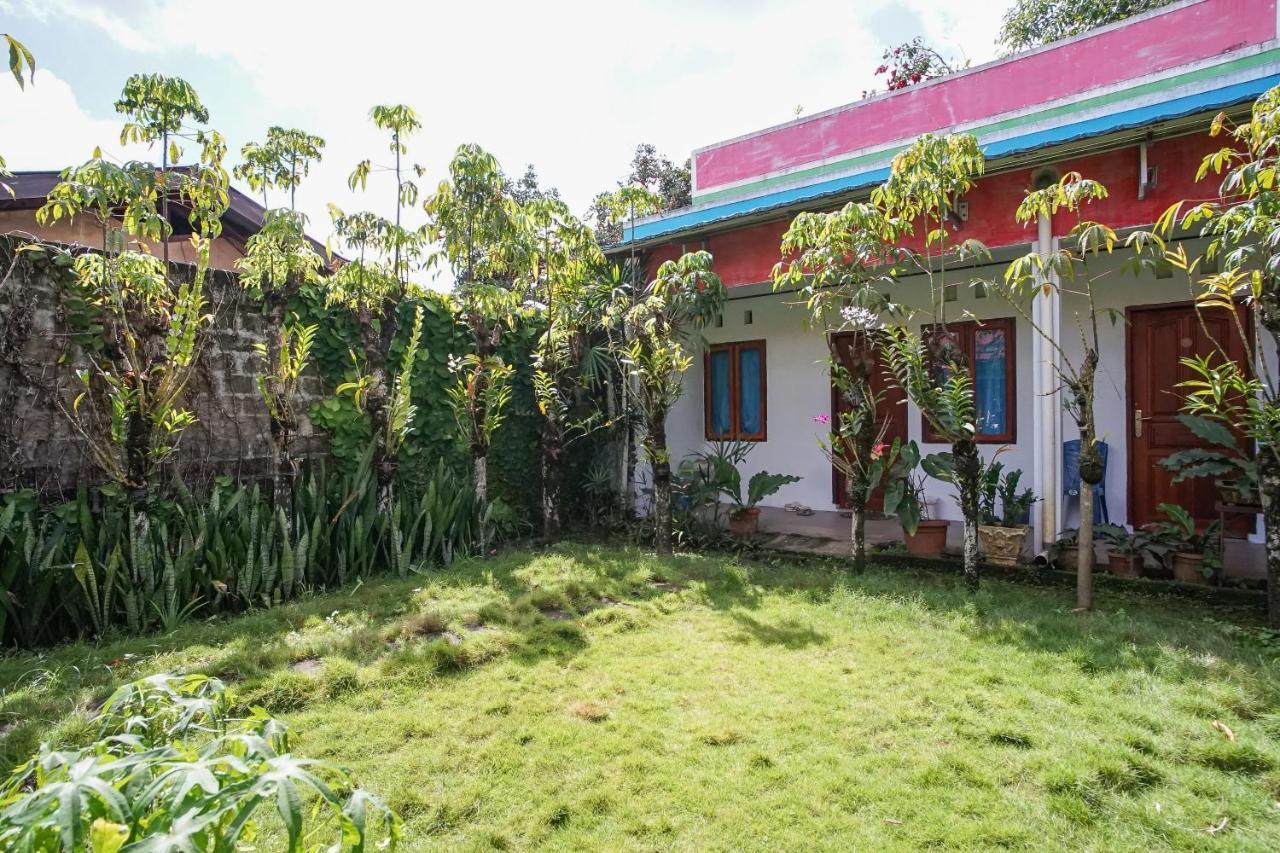 Pas Residence Manado Exteriör bild